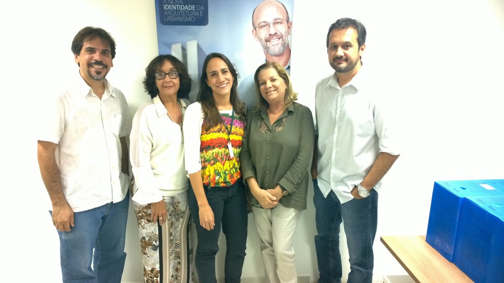 Da esquerda para a direita: Conselheiro Jorge Marcelo, Conselheira Nise Sarmento, Isabela Agra, Conselheira Tânia Gusmão e Presidente Daniel Lemos.